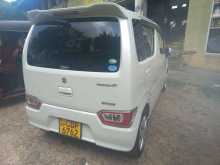 https://riyasewana.com/uploads/suzuki-wagon-r-61132234982.jpg