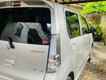 https://riyasewana.com/uploads/suzuki-wagon-r-614134417565.jpg
