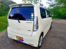 https://riyasewana.com/uploads/suzuki-wagon-r-61650224572.jpg