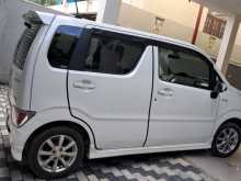 https://riyasewana.com/uploads/suzuki-wagon-r-7175450674.jpg