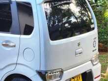https://riyasewana.com/uploads/suzuki-wagon-r-79123322102.jpg