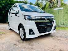 Suzuki WAGON R 2025 Car