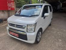 https://riyasewana.com/uploads/suzuki-wagon-r-816120317512.jpg