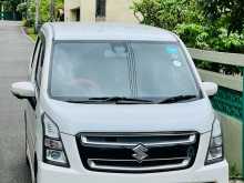 Suzuki Wagon R 2018 Car