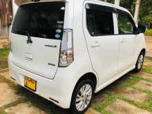 https://riyasewana.com/uploads/suzuki-wagon-r-8194051414.jpg