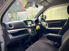 https://riyasewana.com/uploads/suzuki-wagon-r-8200622455.jpg