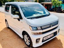 Suzuki Wagon R 2017 Car