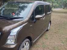 https://riyasewana.com/uploads/suzuki-wagon-r-884456164.jpg