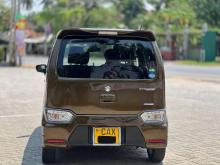 https://riyasewana.com/uploads/suzuki-wagon-r-8851306256.jpg