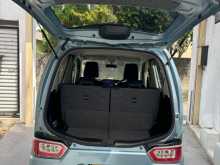 https://riyasewana.com/uploads/suzuki-wagon-r-9222725405.jpg