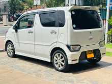 https://riyasewana.com/uploads/suzuki-wagon-r-97283922463.jpg