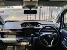 https://riyasewana.com/uploads/suzuki-wagon-z-821290422403.jpg