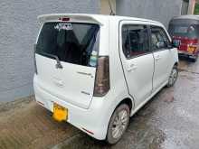 https://riyasewana.com/uploads/suzuki-wagonr-2014-2721162712573.jpg