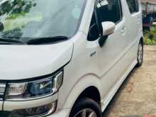 https://riyasewana.com/uploads/suzuki-wagonr-2017-210334512083.jpg