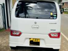 https://riyasewana.com/uploads/suzuki-wagonr-2017-210334512882.jpg
