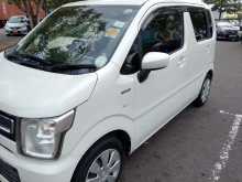 https://riyasewana.com/uploads/suzuki-wagonr-2017-289260712832.jpg