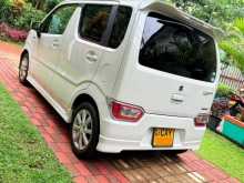 https://riyasewana.com/uploads/suzuki-wagonr-271205074422.jpg