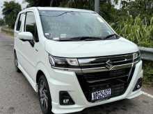Suzuki Wagon R CUSTOM ZXT 2024 Car
