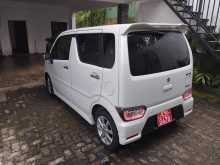 https://riyasewana.com/uploads/suzuki-wagonr-customzx-22635004352.jpg