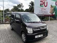 https://riyasewana.com/uploads/suzuki-wagonr-fx-2116443222461.jpg