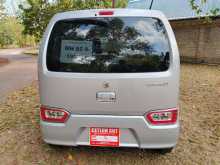 https://riyasewana.com/uploads/suzuki-wagonr-fx-231225284833.jpg