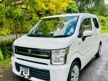 https://riyasewana.com/uploads/suzuki-wagonr-fx-2312504422332.jpg