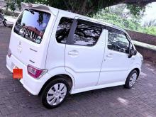 https://riyasewana.com/uploads/suzuki-wagonr-fx-2411441124083.jpg