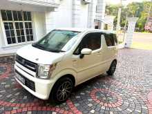 https://riyasewana.com/uploads/suzuki-wagonr-fx-62014244663.jpg