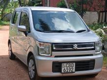 https://riyasewana.com/uploads/suzuki-wagonr-fx-78364117994.jpg