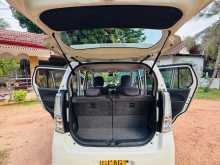 https://riyasewana.com/uploads/suzuki-wagonr-fz-2014-217470612314.jpg