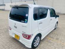 https://riyasewana.com/uploads/suzuki-wagonr-fz-2017-48054912684.jpg