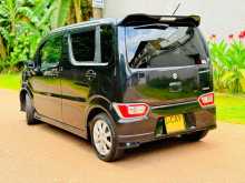 https://riyasewana.com/uploads/suzuki-wagonr-fz-2018-512212012323.jpg