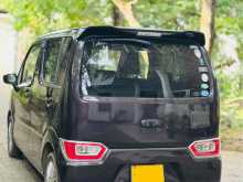 https://riyasewana.com/uploads/suzuki-wagonr-fz-2123223922632.jpg