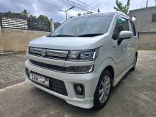 Suzuki Wagon R FZ PREMIUM 2017 Car