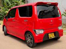 https://riyasewana.com/uploads/suzuki-wagonr-stingray-2018-412155712472.jpg