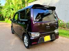 https://riyasewana.com/uploads/suzuki-wagonr-stingray-2018-711124912812.jpg
