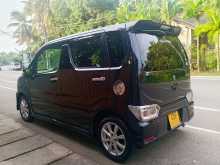 https://riyasewana.com/uploads/suzuki-wagonr-stingray-62002264433.jpg