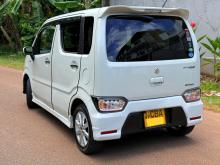 https://riyasewana.com/uploads/suzuki-wagonr-stingray-711455217272.jpg