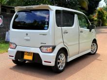 https://riyasewana.com/uploads/suzuki-wagonr-stingray-711455317623.jpg