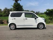 https://riyasewana.com/uploads/suzuki-wagonr-stingray-71425336695.jpg