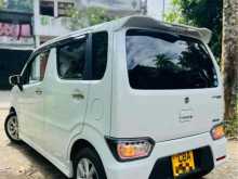 https://riyasewana.com/uploads/suzuki-wagonr-stringray-1223354922072.jpg