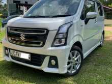 Suzuki Wagon R 2018 Car