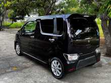 Suzuki Wagon R 2017 Car