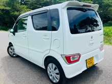 https://riyasewana.com/uploads/suzuki-wegon-r-2018-1514375912062.jpg