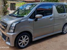 https://riyasewana.com/uploads/suzuki-wegon-r-5934316215.jpg