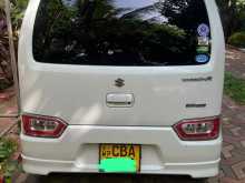 https://riyasewana.com/uploads/suzuki-wegon-r-612413922662.jpg