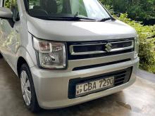 Suzuki Wagon R 2018 Car