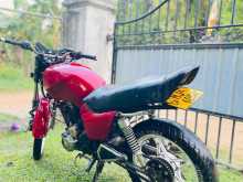 https://riyasewana.com/uploads/suzuki-zuzuki-211261122852.jpg