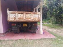 https://riyasewana.com/uploads/swaraj-mazda-tipar-158272717094.jpg