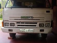 Swaraj Mazda Tipper 2006 Lorry
